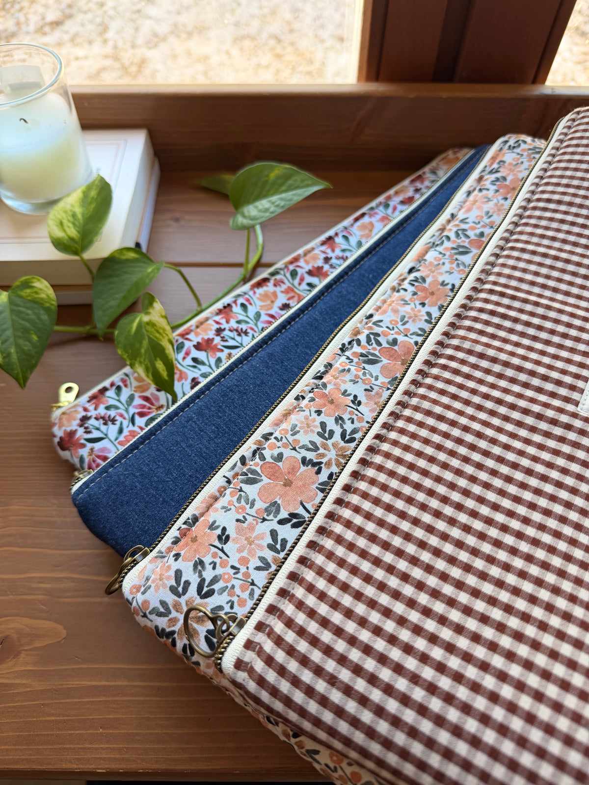 Housse d’ordinateur 14” — Maya