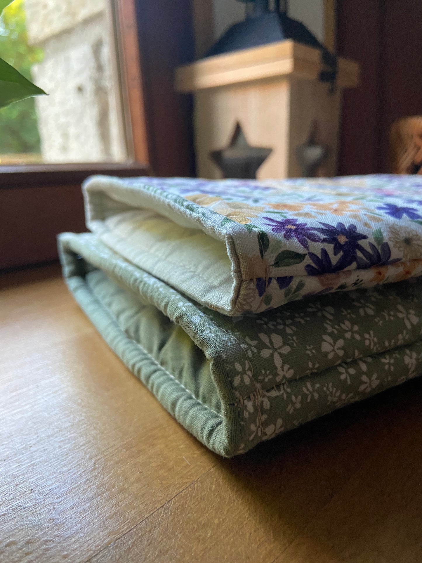 Duo de pochettes à livres ✨  format broché + poche