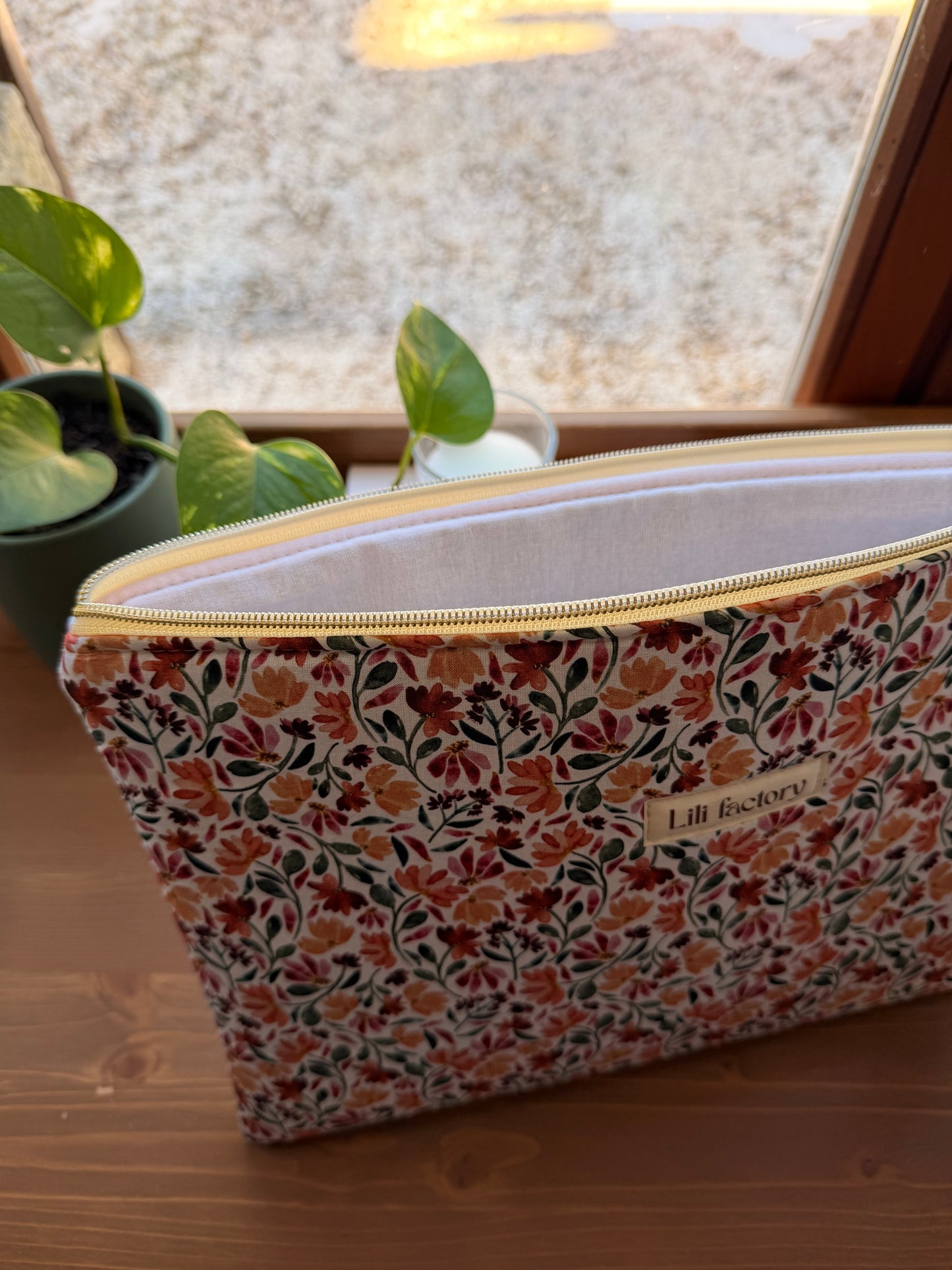 Housse d’ordinateur 14” — Maya